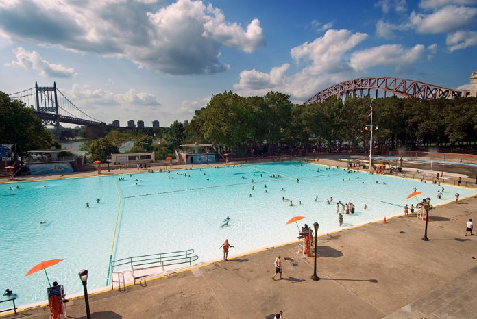 astoria latham pool