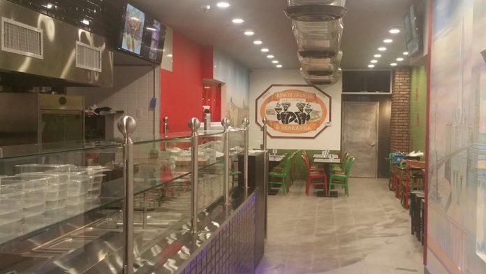 king-of-falafel-interior
