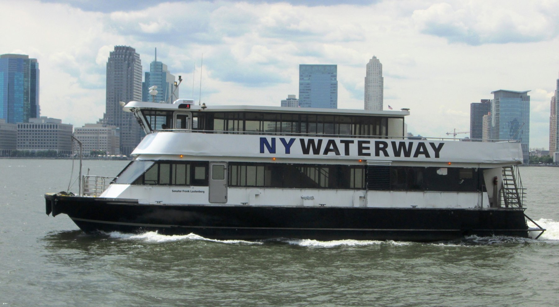 ferry_give_me_astoria