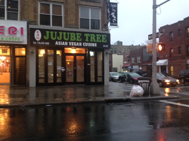 Jujube Tree Asian Vegan Cuisine, 35-02 30th Ave, in the old Chicken Shack space