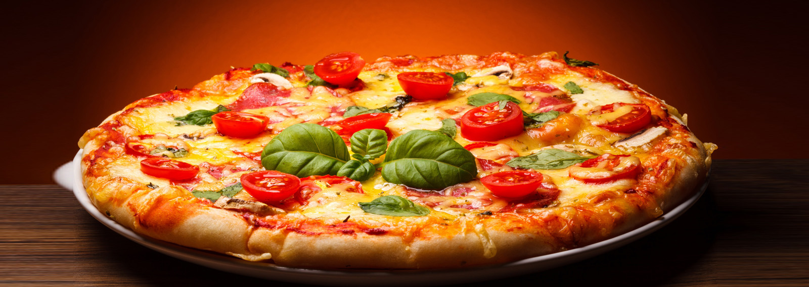 pizzzs.jpg pizzzs.jpg